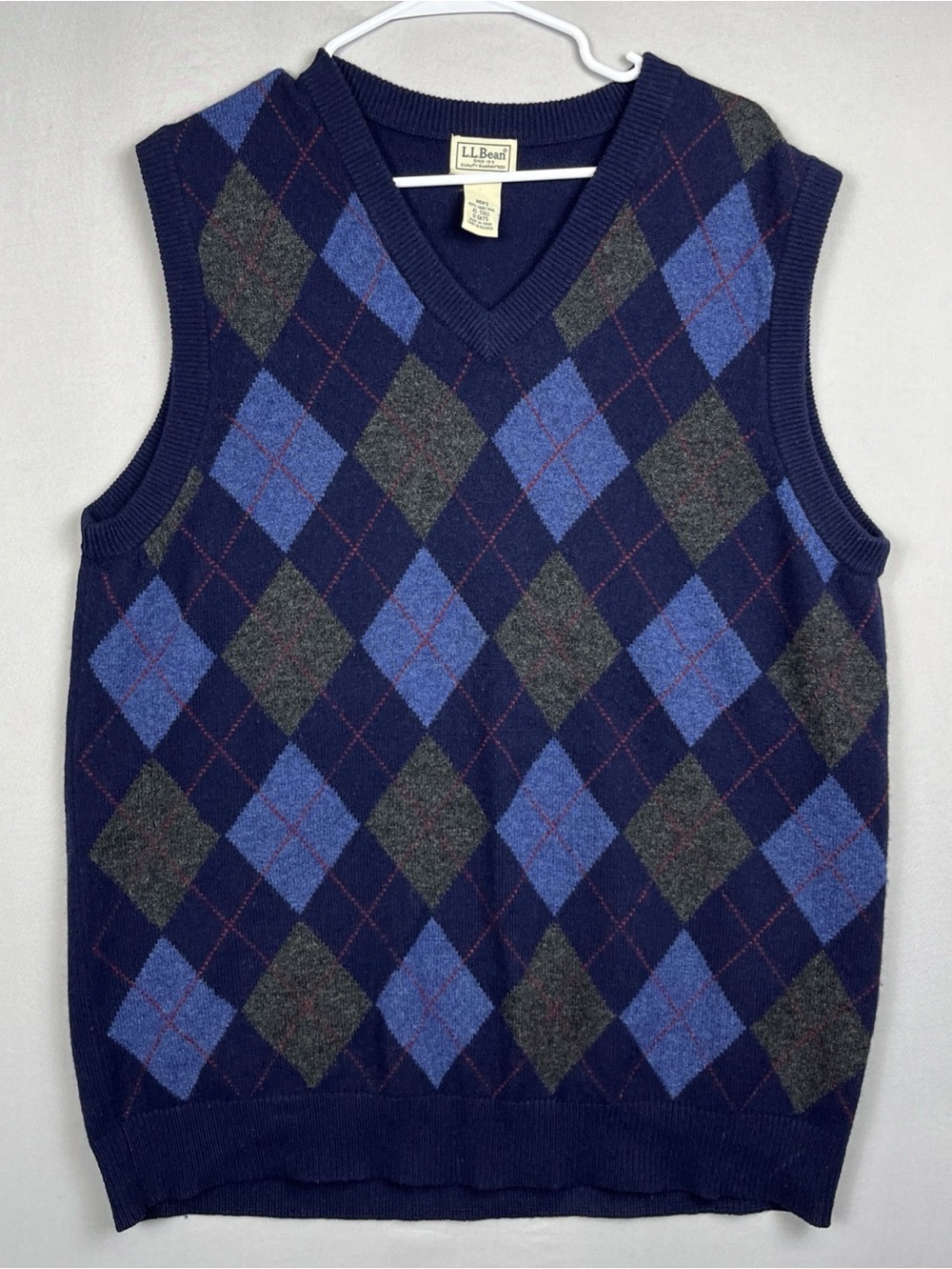 Vintage L.L.Bean Sweater Vest Men's XL Tall Argyle 100% Lambs Wool Knit V-Neck
